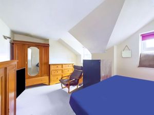 Photo 5- click for photo gallery